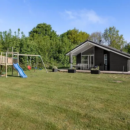 Estrid - 30km From The Sea By Interhome Toftlund