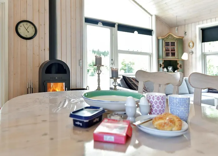 Estrid - 30km From The Sea By Interhome