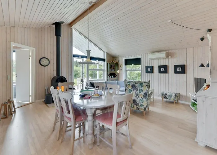 Estrid - 30km From The Sea By Interhome *